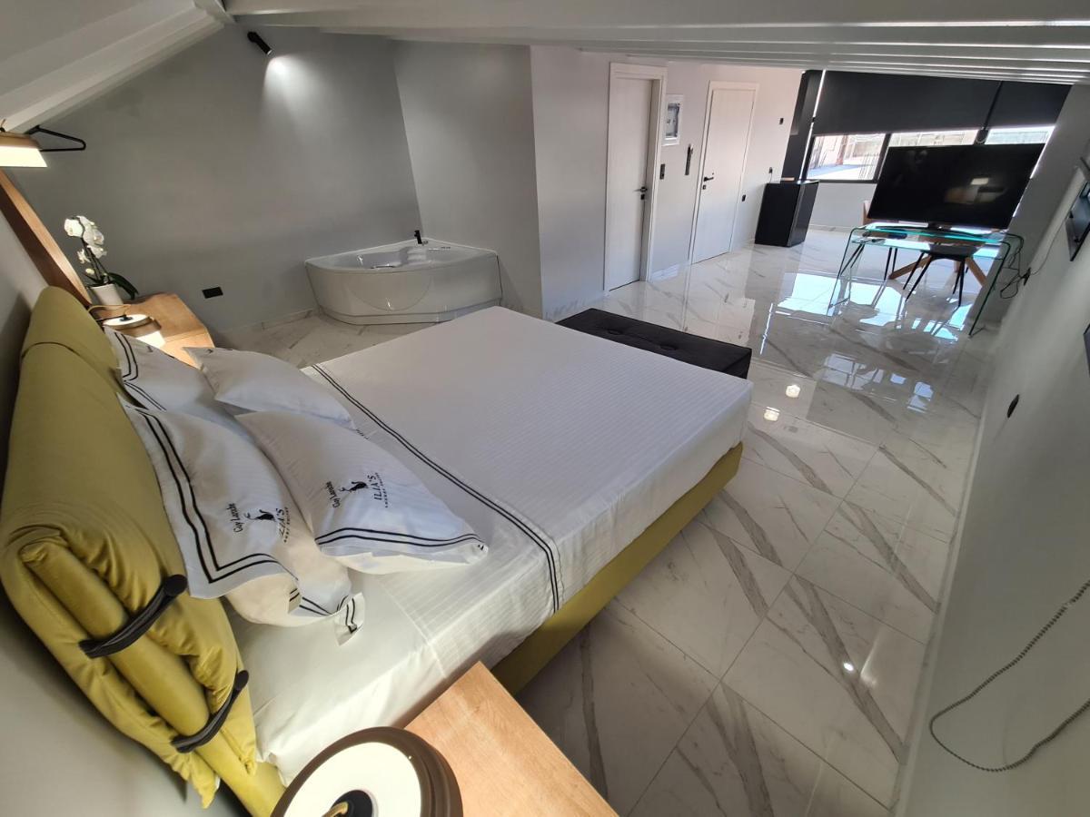 Ilia'S Luxury Suites - Adults Only ซิโลกาสโตร ภายนอก รูปภาพ